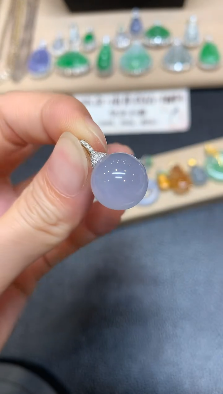 翡翠18K金镶嵌颈饰珠子【无服务费