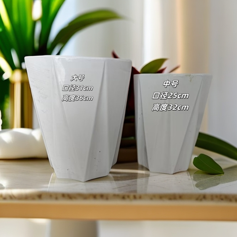 白色八角套二花盆
