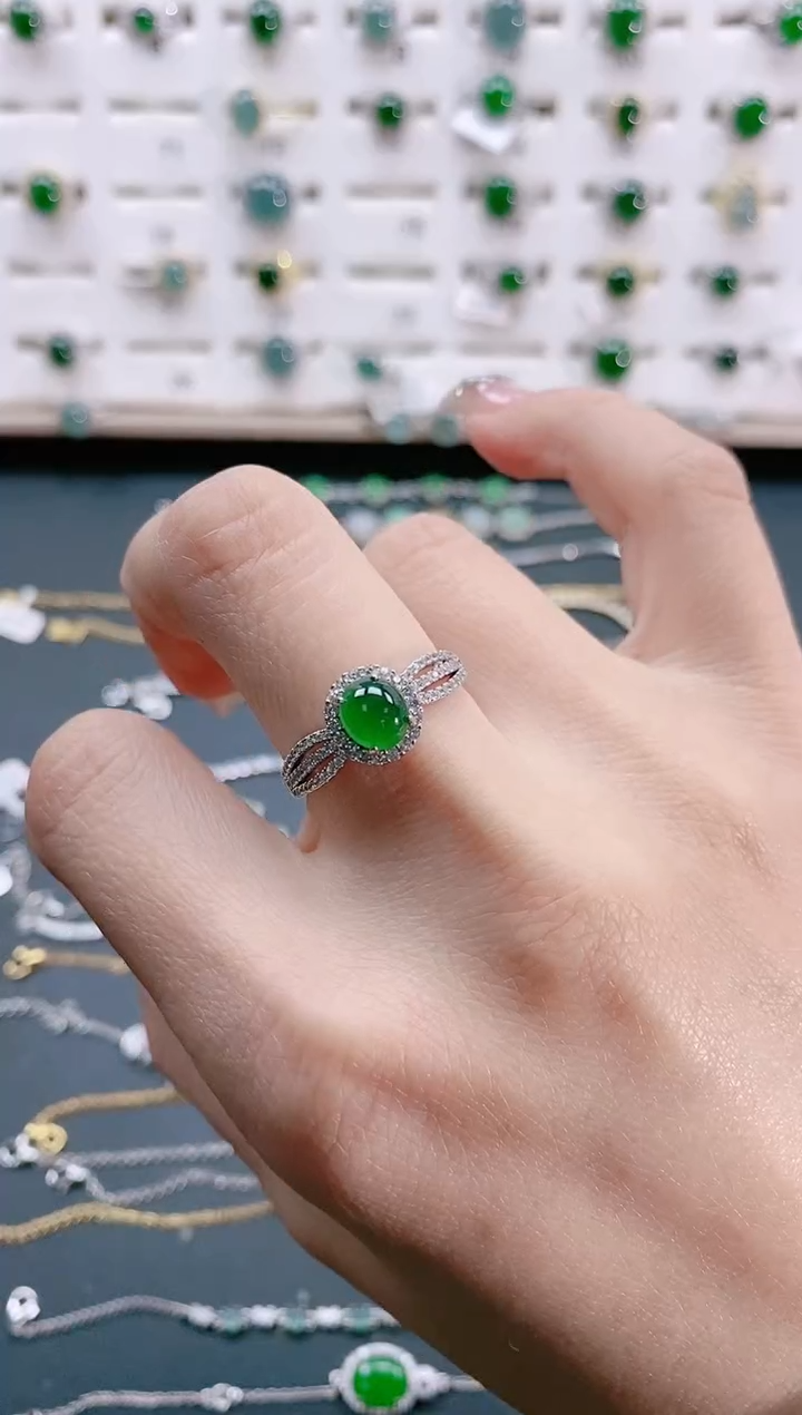 【闪购商品】翡翠戒指银S925镶嵌天然翡翠