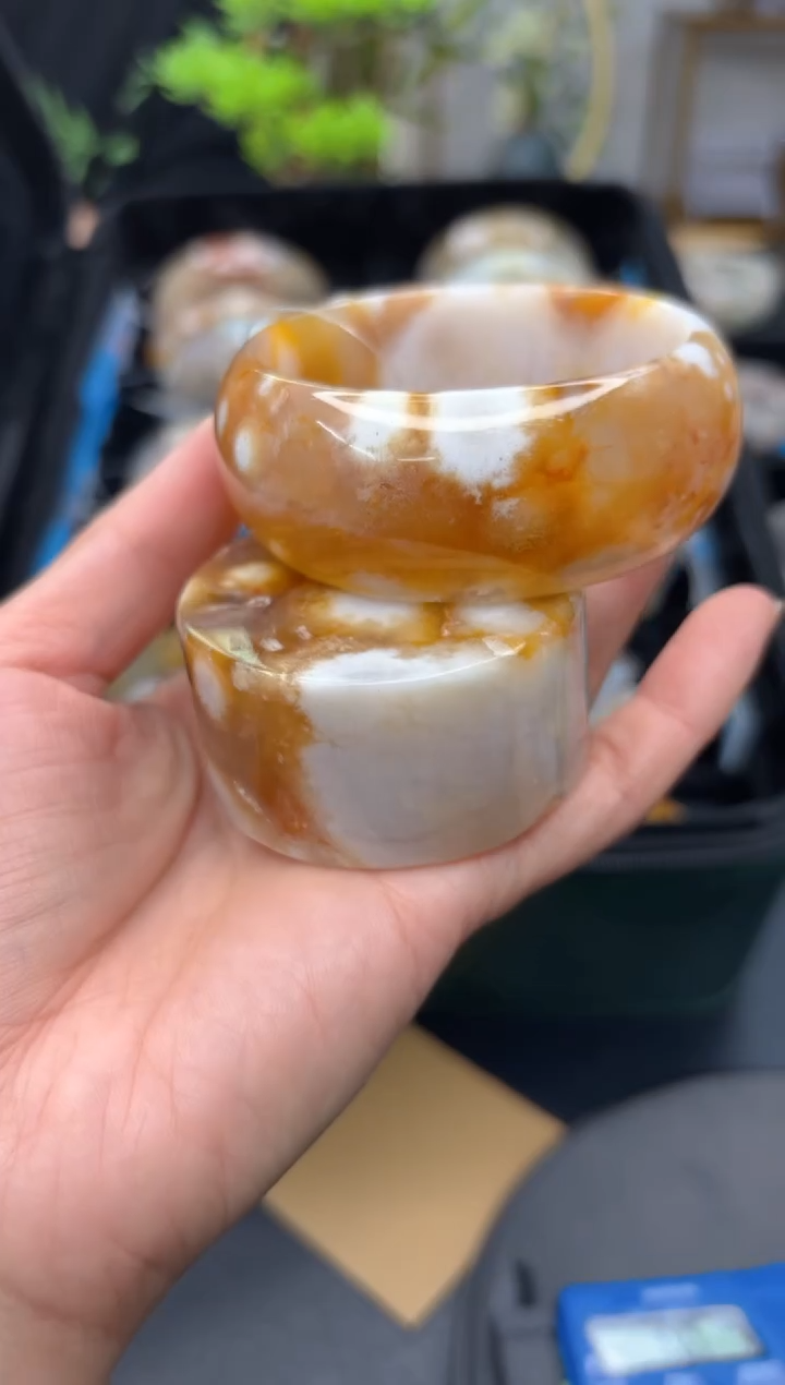 【闪购商品】石英质玉手镯未镶嵌C308(55圈赠送镯心)