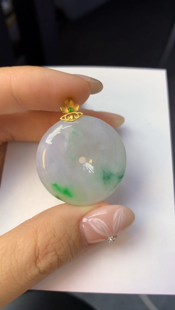 颈饰18K金镶嵌翡翠天然缅甸a货翡翠百元以上9元证书费自理