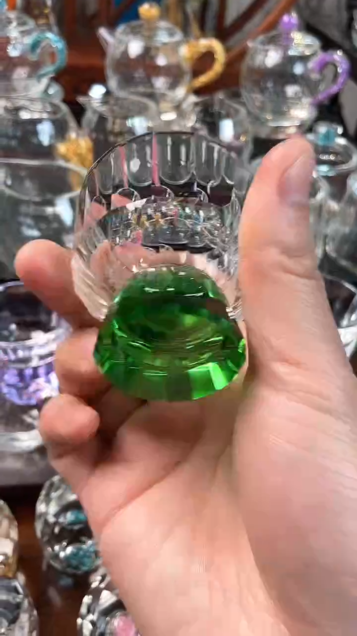 【闪购商品】玺宴新款水晶竖纹杯绿色