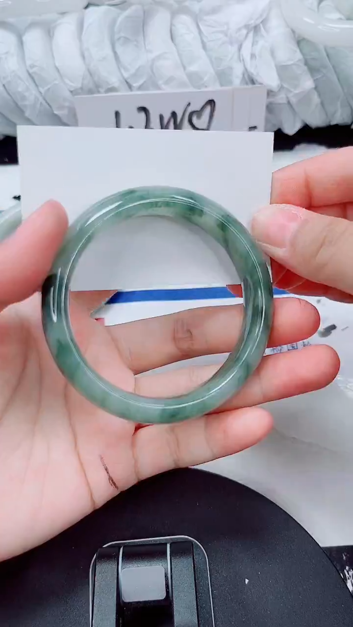 未镶嵌手镯石英质玉209-55/56