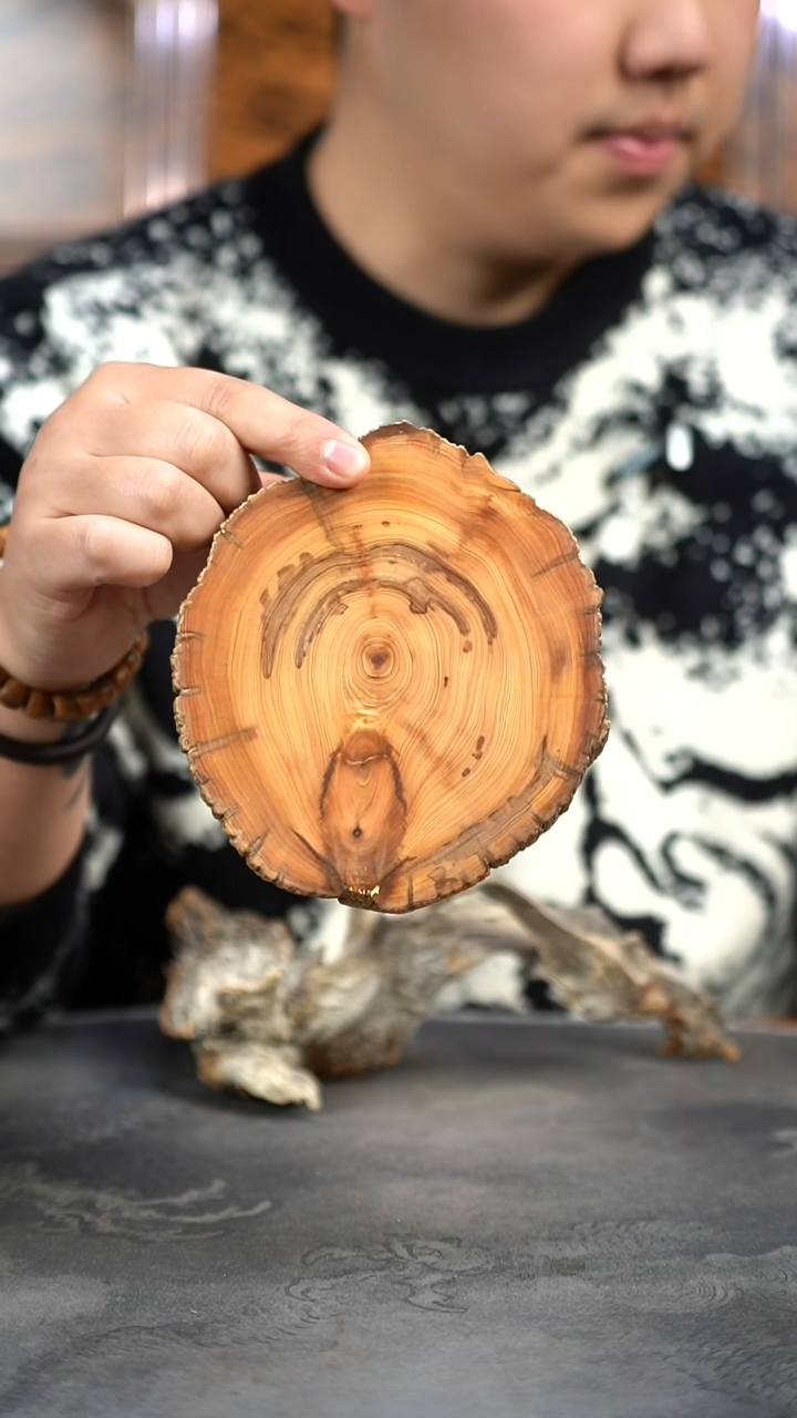 【闪购商品】柏木（崖柏）木雕538号陈化黑油料杯垫香片