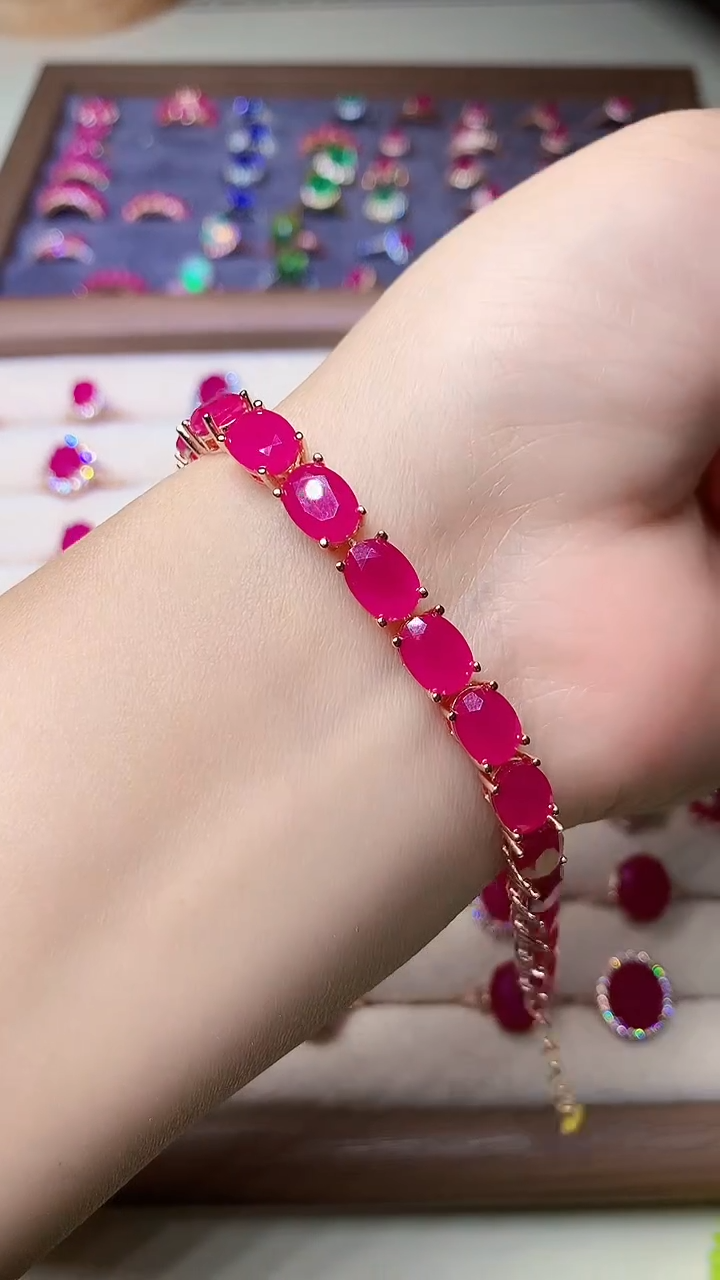 【闪购商品】红宝石手链银S925镶嵌000