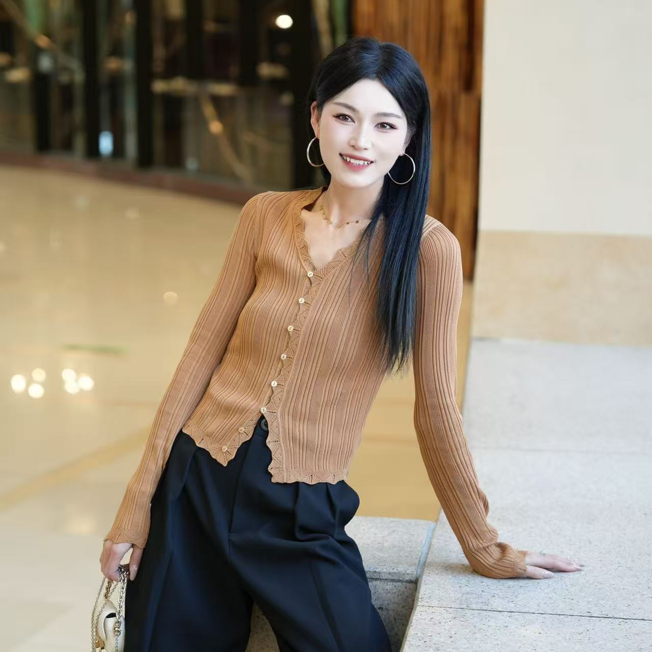 GIRDEAR/哥弟148082 新款早春法式慵懒风V领显瘦时尚百搭针织开衫