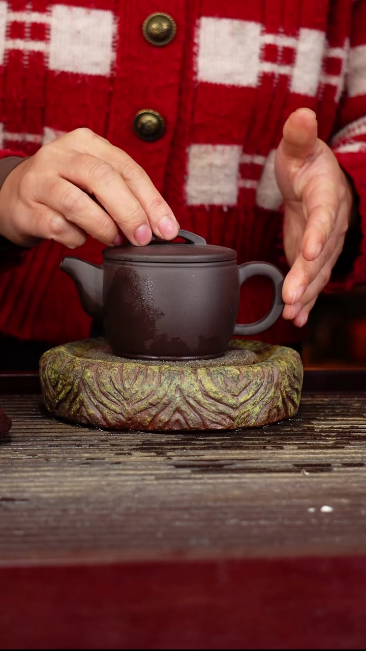 宜兴原矿紫砂壶茶壶宜兴原矿紫砂壶茶壶180C