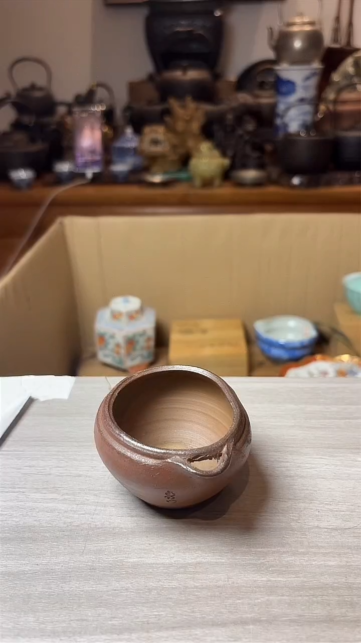 谢谢老板，回流产品有磨损正常，谨慎买！