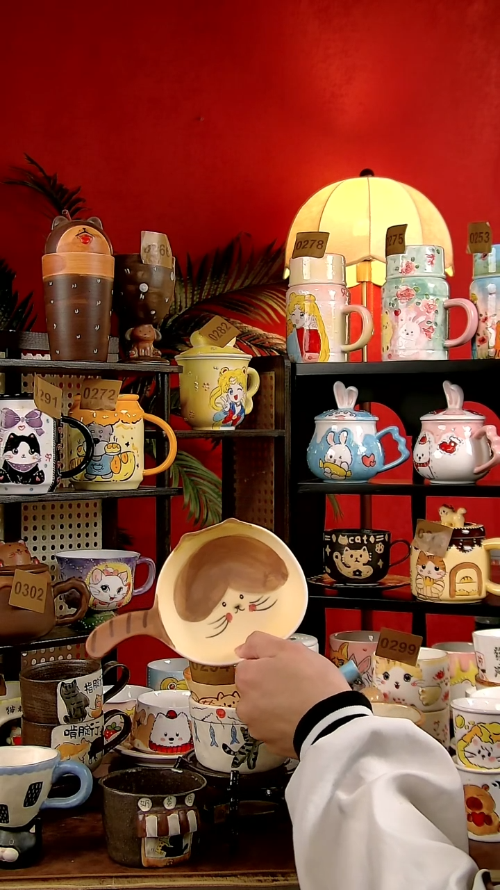 碟瓷DIY景德镇创意手工陶瓷卡通风小猫碟子