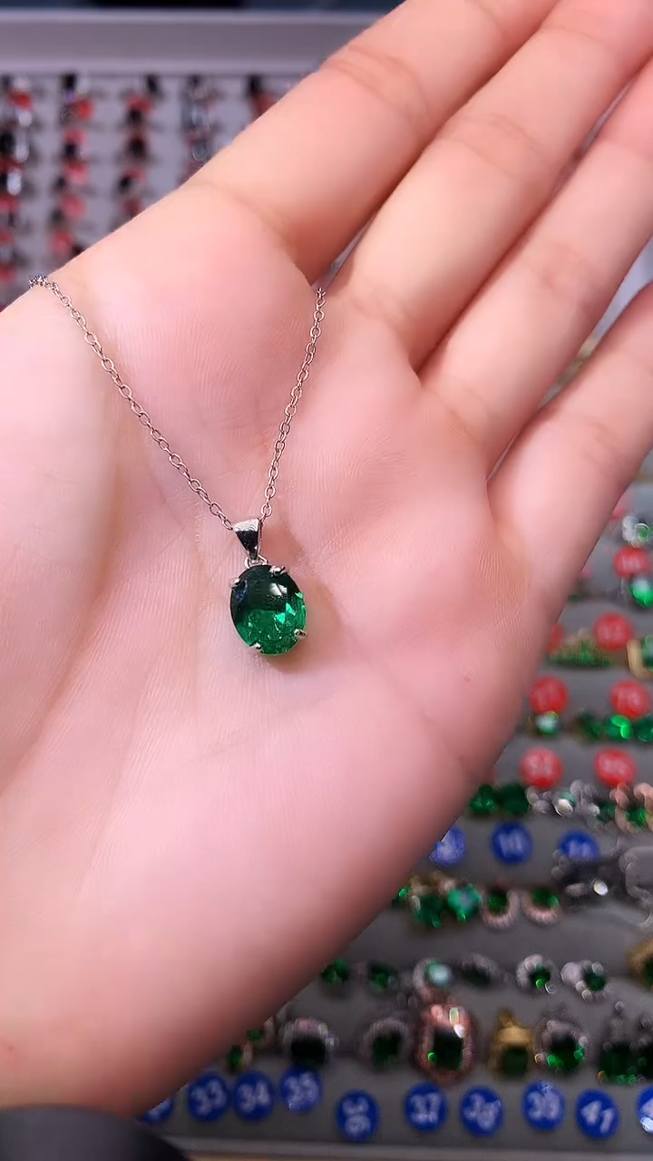 【闪购商品】透辉石吊坠银S925镶嵌111111