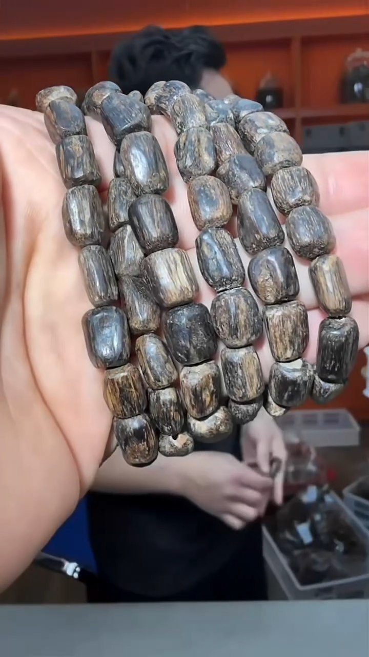 沉香手串54号单圈多样性发一