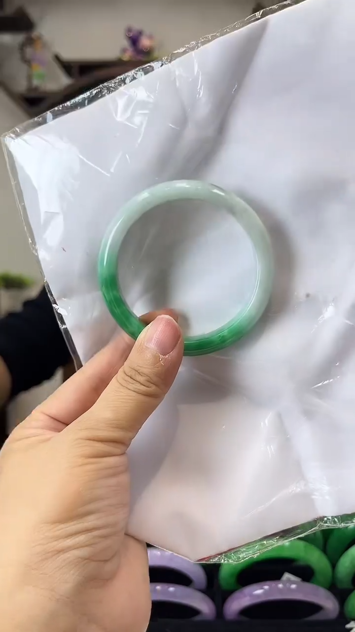 【闪购商品】砖雕闪26 圈口56 独货手镯