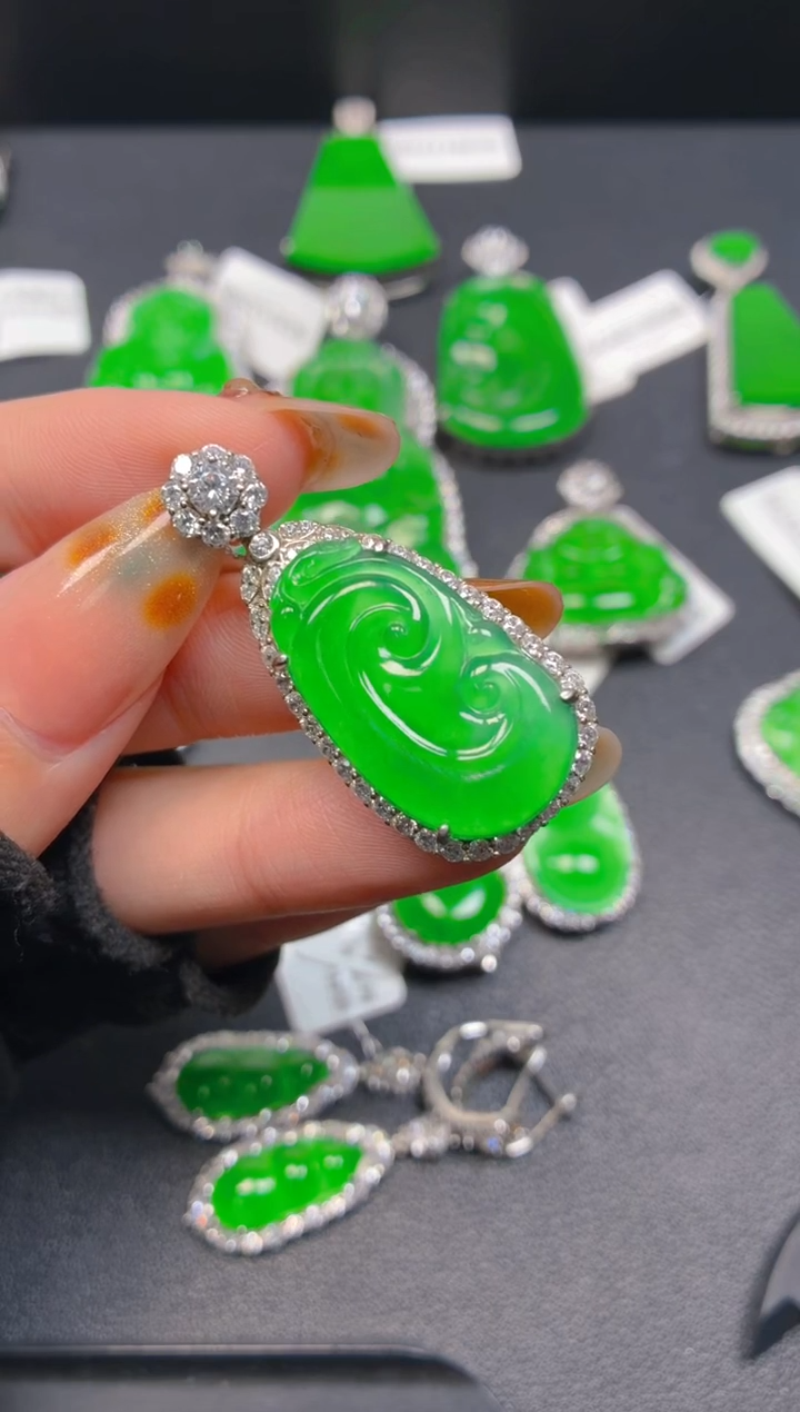 吊坠(不含链)银S925镶嵌翡翠1