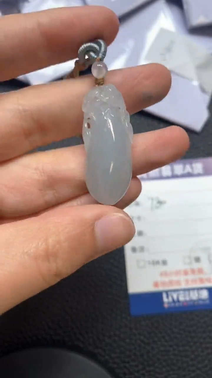 【闪购商品】翡翠吊坠(不含链)未镶嵌福瓜吊坠