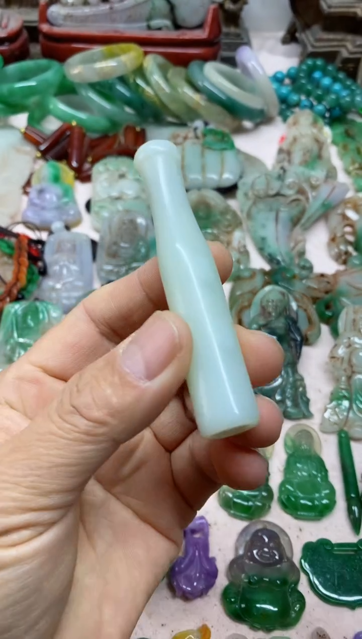 【闪购商品】23直播间的实时画面