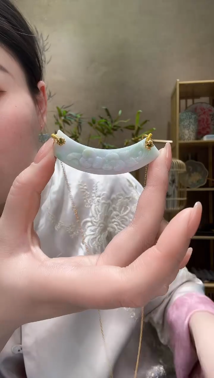 【闪购商品】翡翠颈饰未镶嵌吊坠