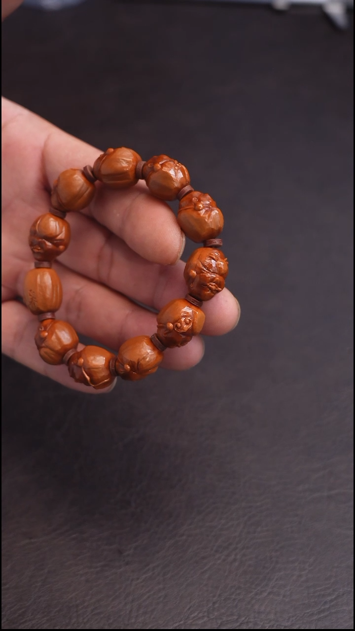 手串/手链橄榄核正乔 百态包衣米勒