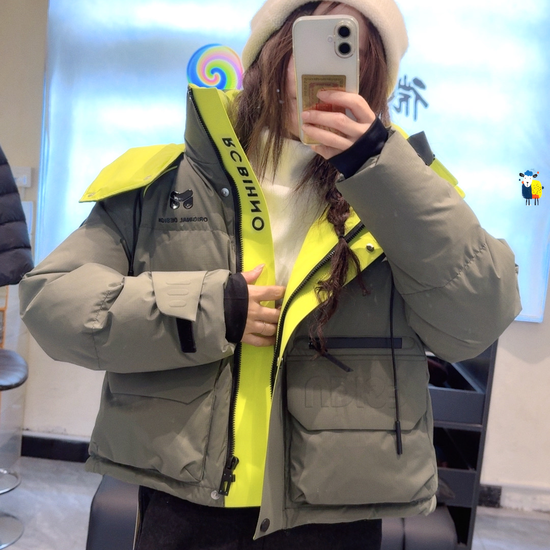 “秋葵与柠檬”潮牌工装派客服质量超赞字母连帽冬季保暖羽绒服