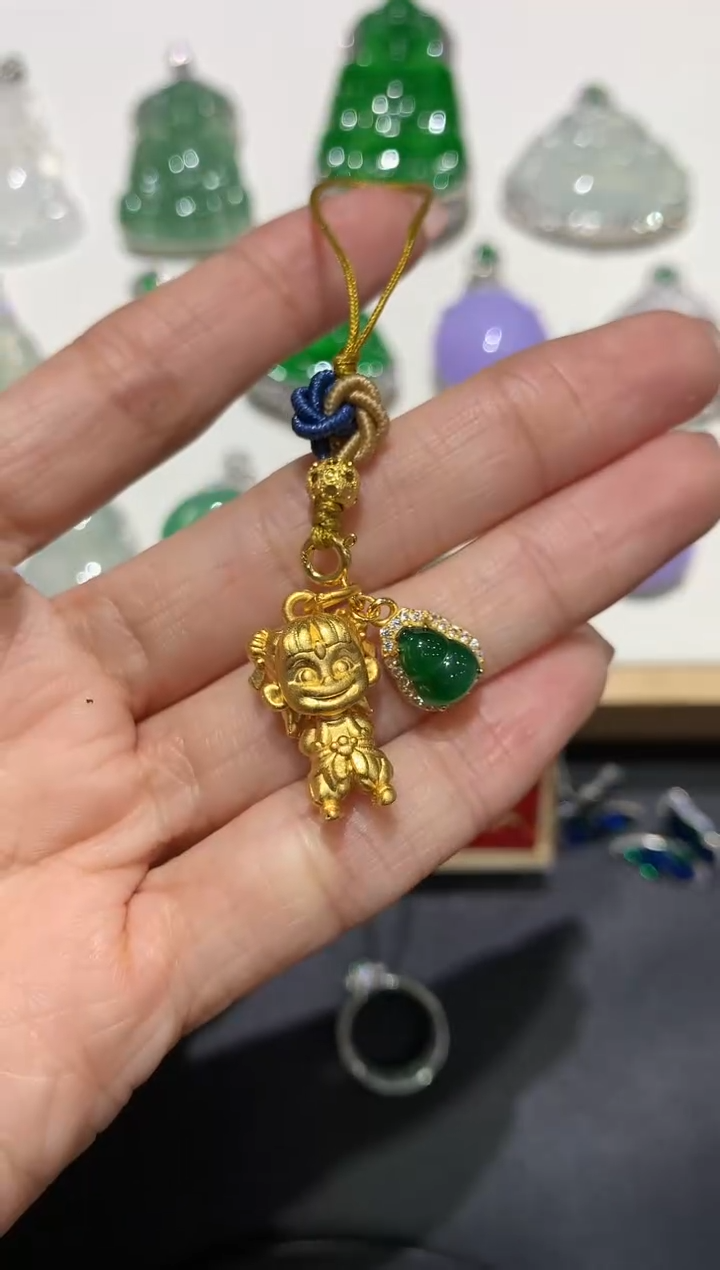 【闪购商品】翡翠吊坠(不含链)银S925镶嵌5多人多样性随机发货1件