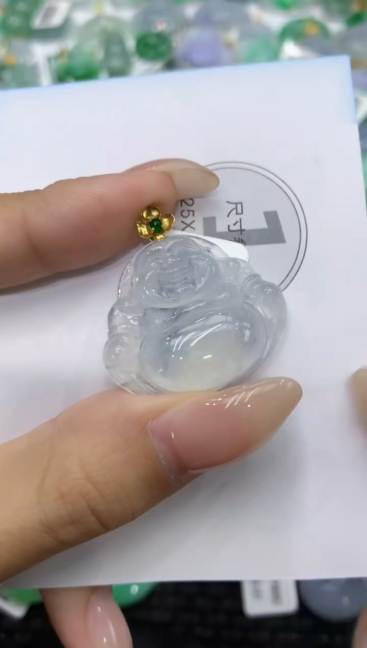 颈饰18K金镶嵌翡翠111111111111