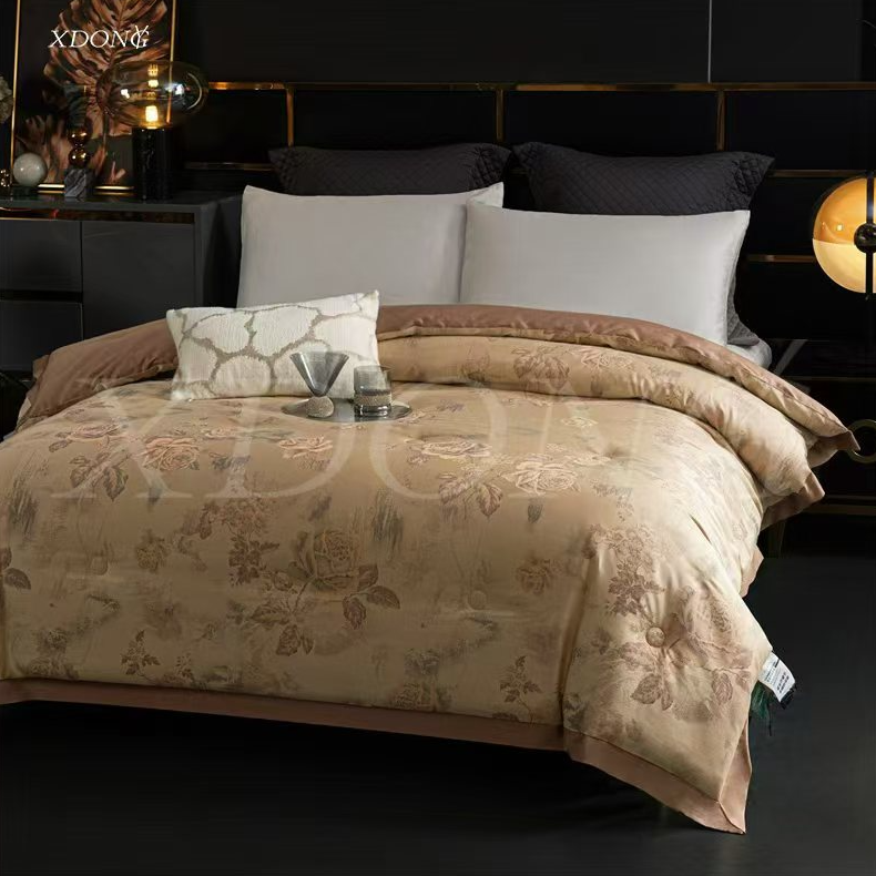 XDONGY（冬云家纺）200*230高精密贡缎梦幻玫瑰柔软亲肤冬被