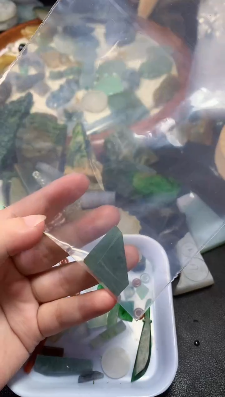 颈饰未镶嵌翡翠梁*轩007天然翡翠