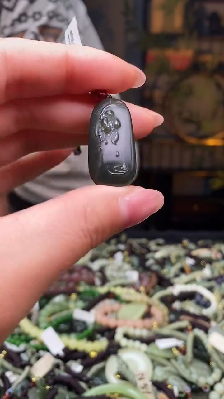 颈饰未镶嵌和田玉多样性发货，拍一发一