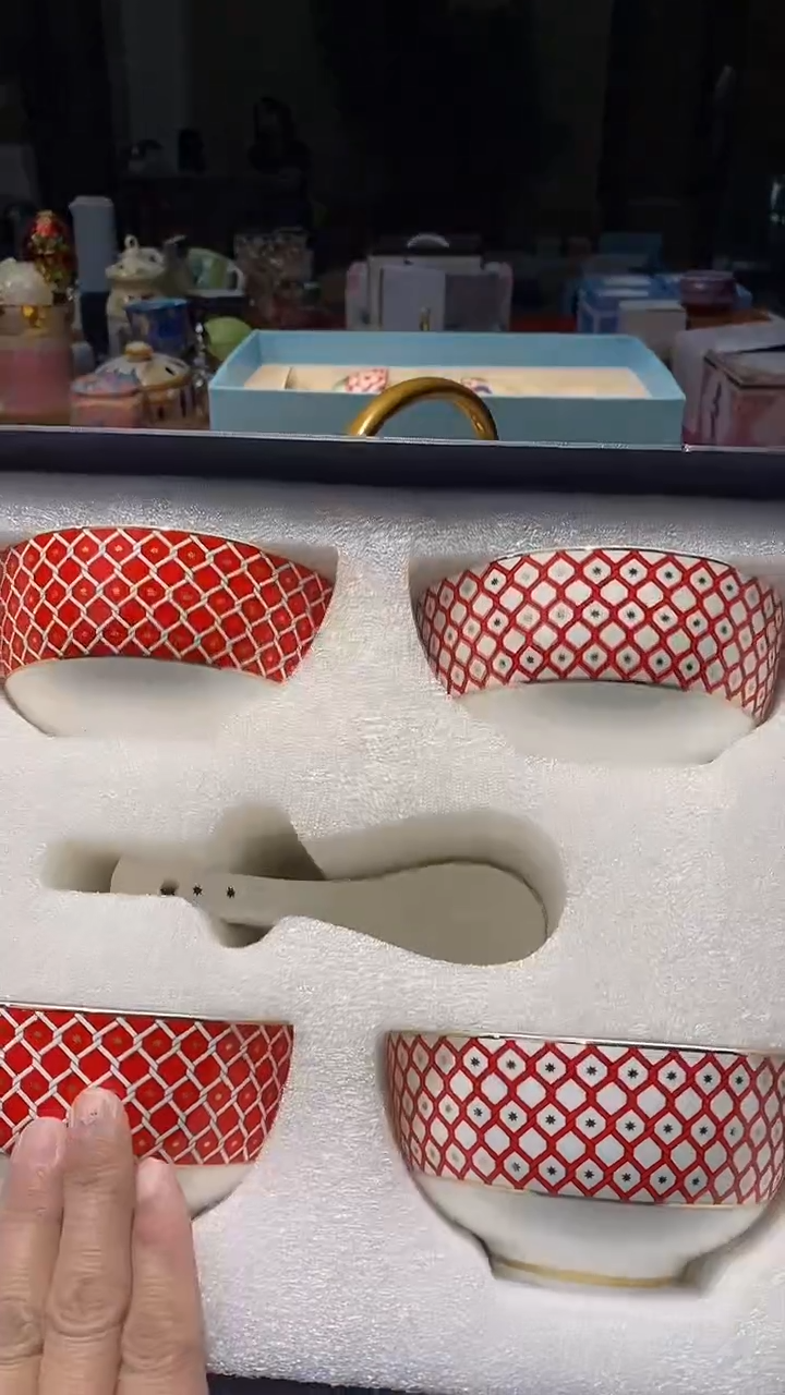 瓷片生活的本意是开心啊@@1