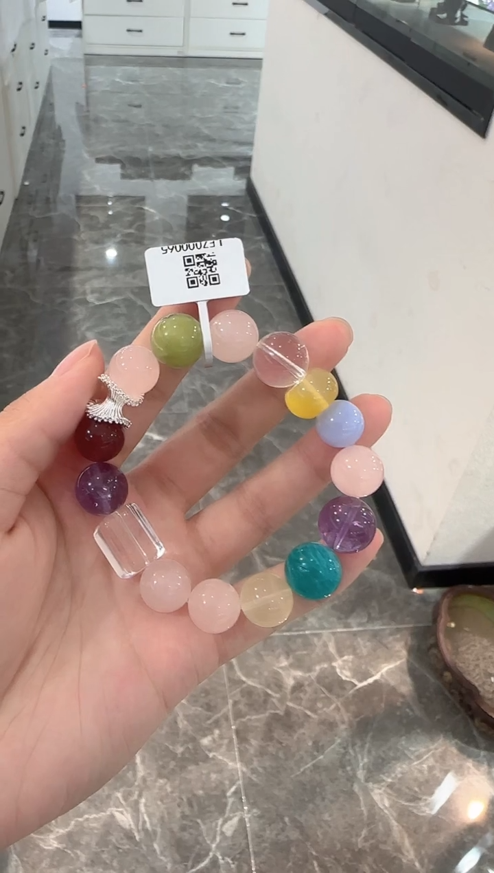 水晶手串未镶嵌手串