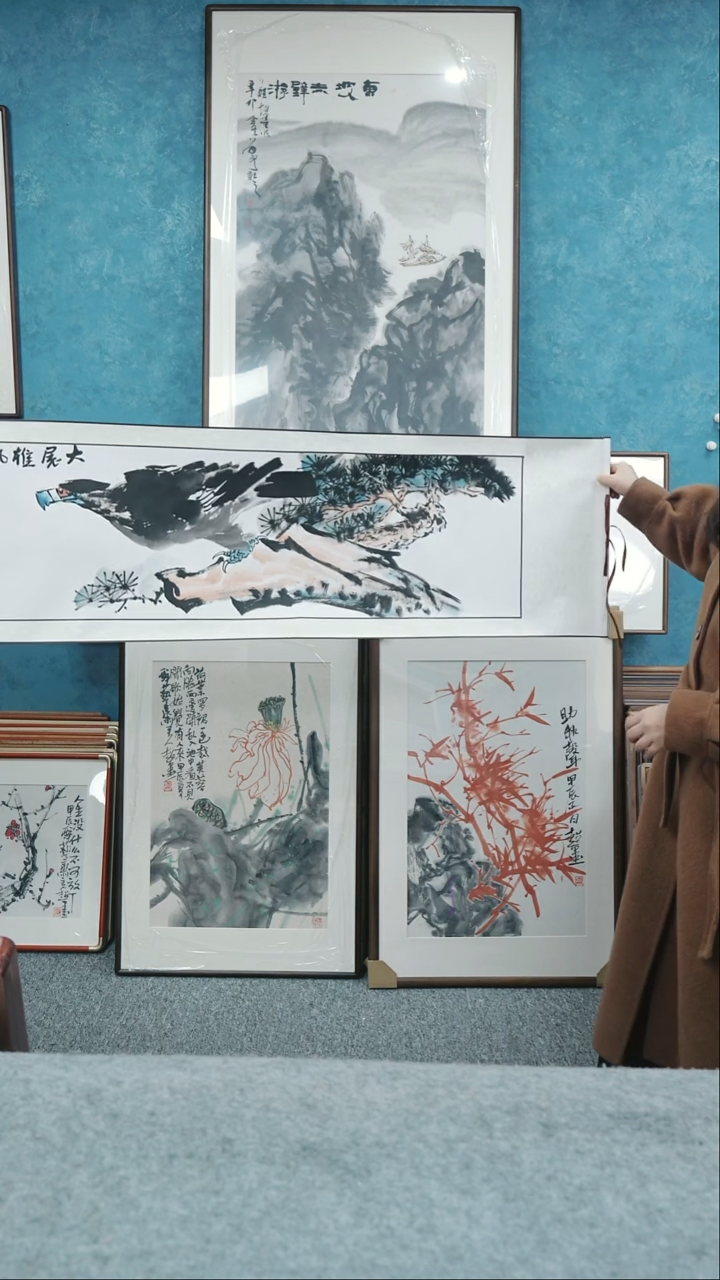 【闪购商品】国画四尺对开本土老师花鸟卷轴