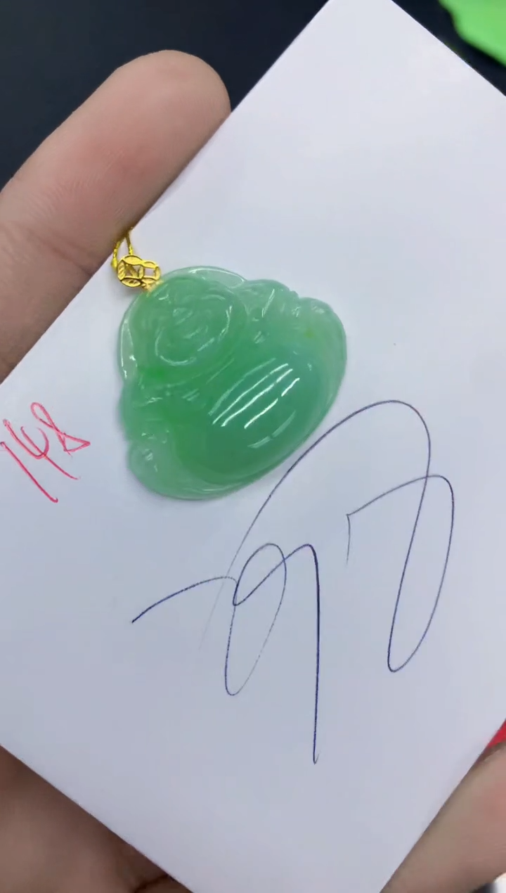翡翠18K金镶嵌颈饰111111111111
