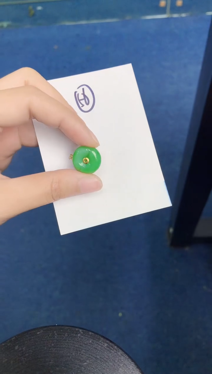 【闪购商品】翡翠颈饰18K金镶嵌000000000