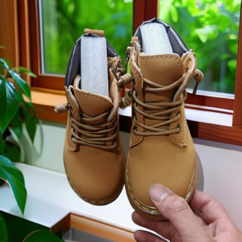 118春秋新款男童英伦风马丁靴厚底工装女童休闲鞋