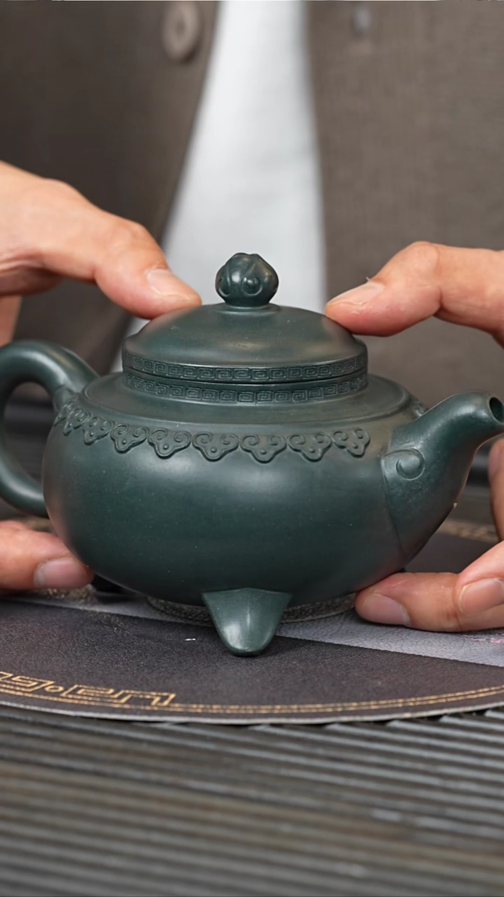 【闪购商品】紫砂茶壶YJB 绿泥 云肩如意 