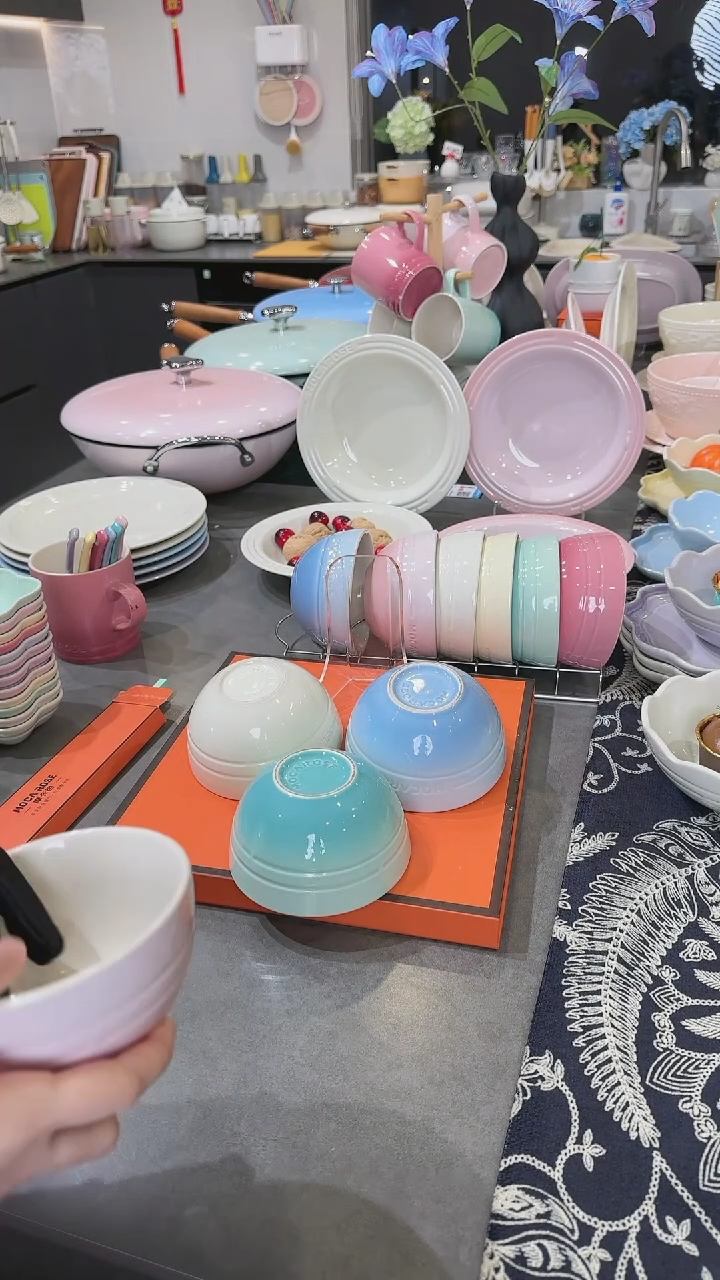 【闪购商品】瓷四色米饭碗