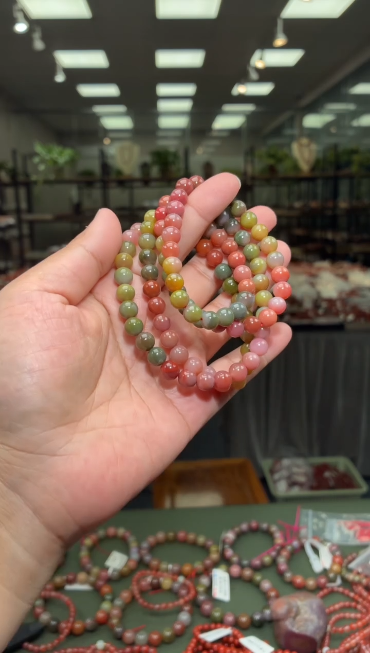 未镶嵌手链玛瑙/玉髓生****此多圈手串一条约7mm多样性发货