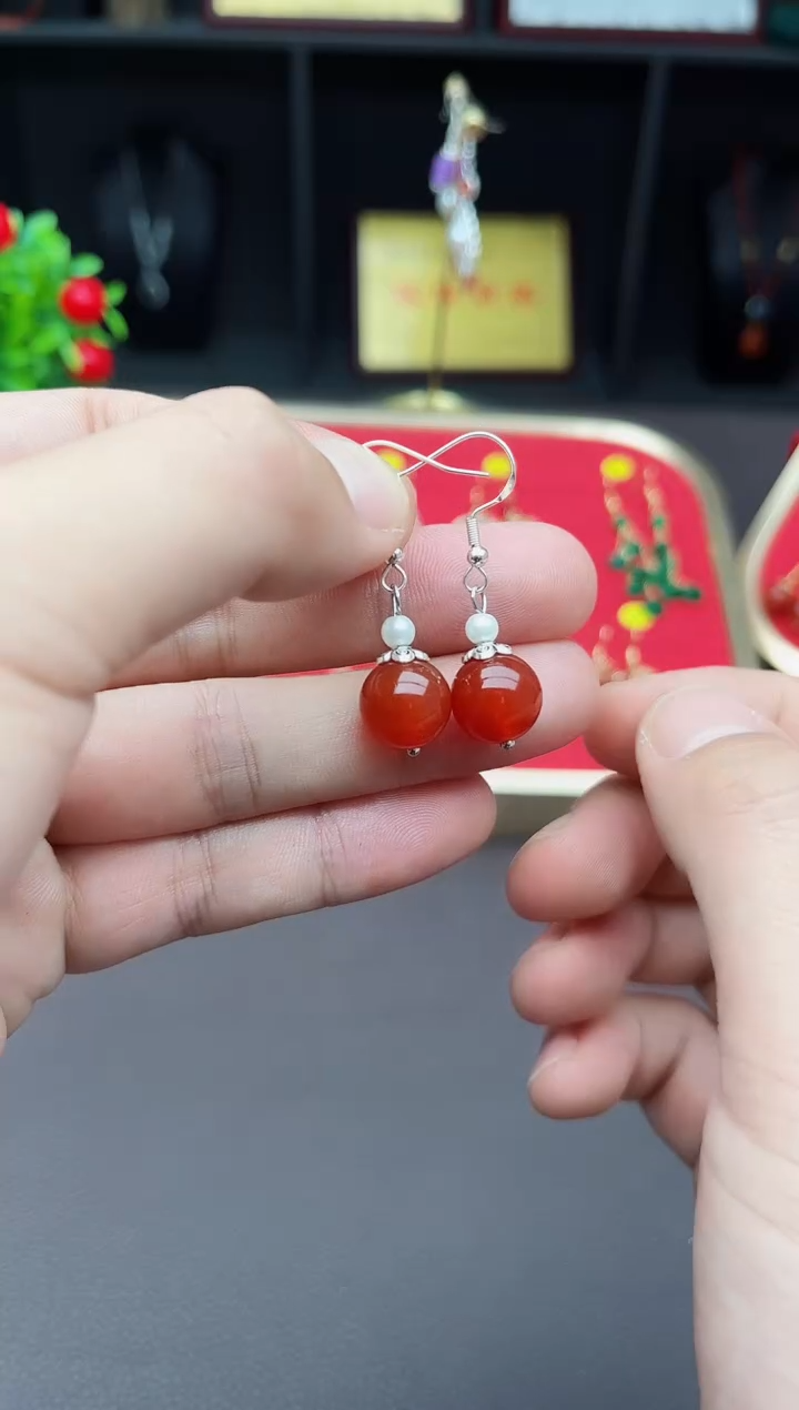 【闪购商品】南红玛瑙耳饰银S925镶嵌303000