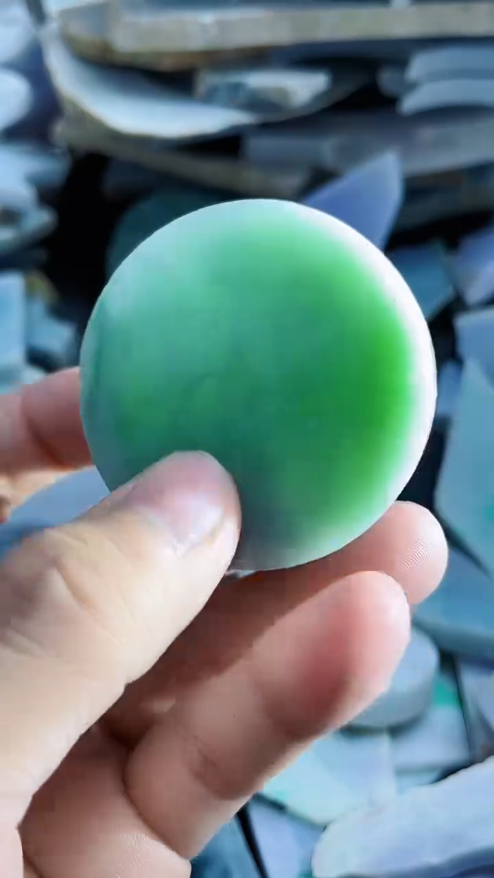 裸石翡翠天然A货翡翠板料