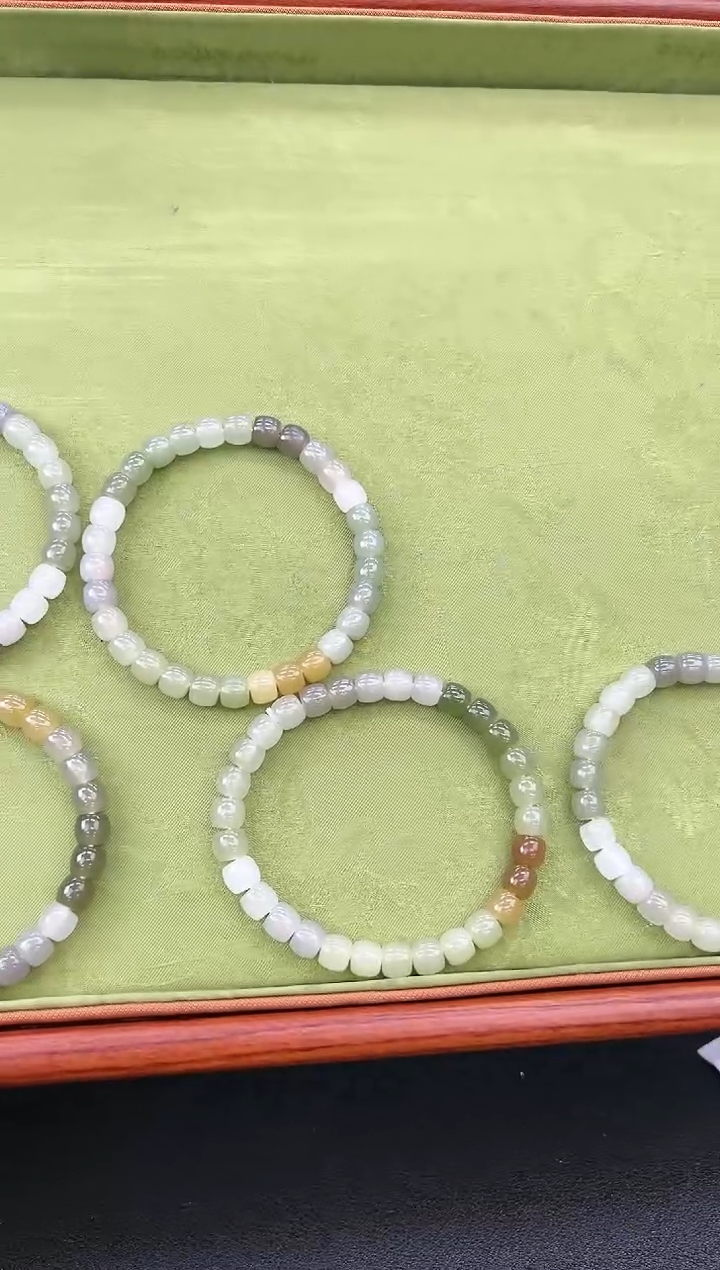 未镶嵌手链和田玉SYD1230009多样性发一