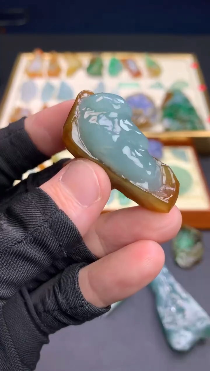 【闪购商品】定制翡翠未镶嵌