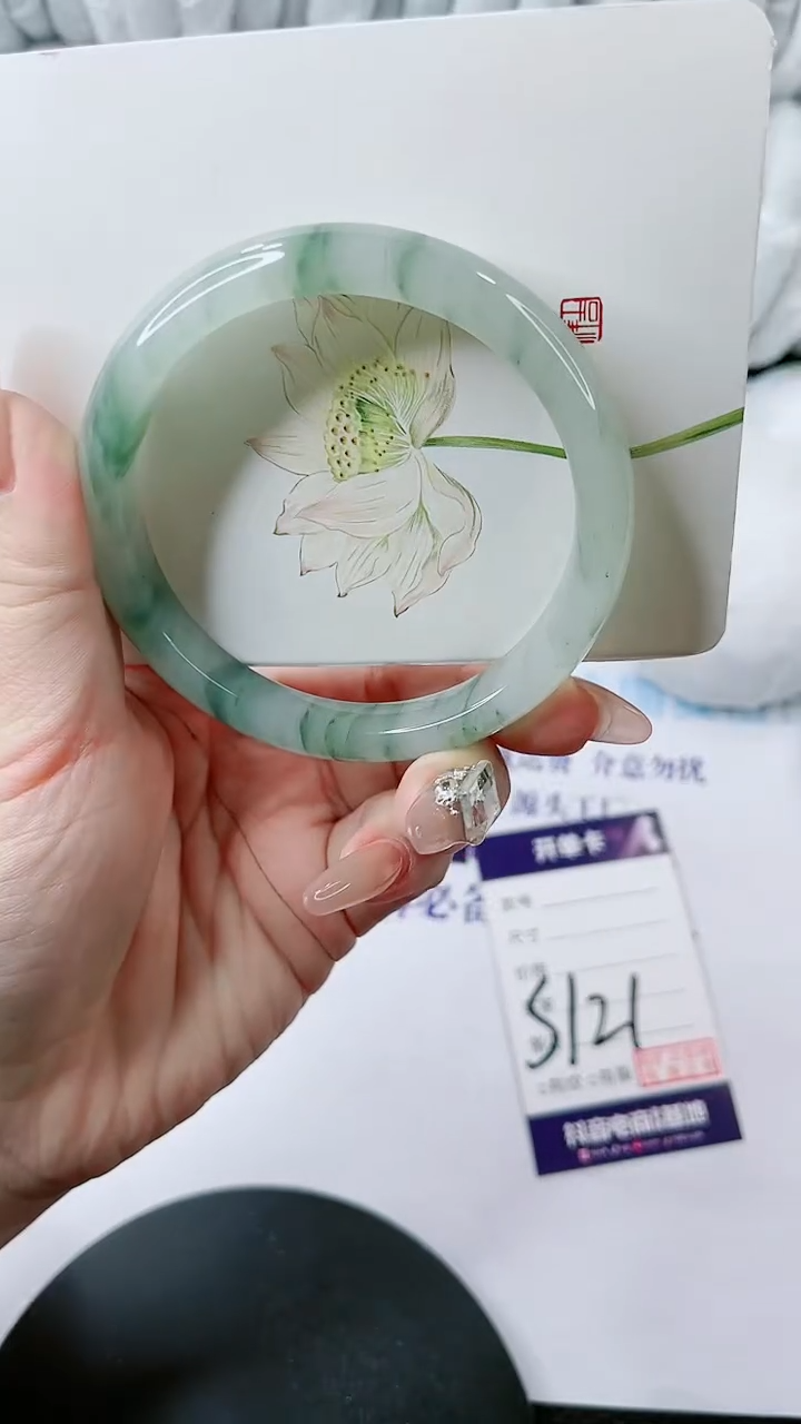 【闪购商品】石英质玉手镯未镶嵌多样性发货S121-62