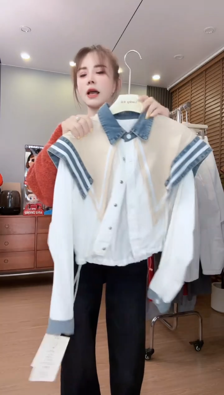 白色衬衣白色衬衣