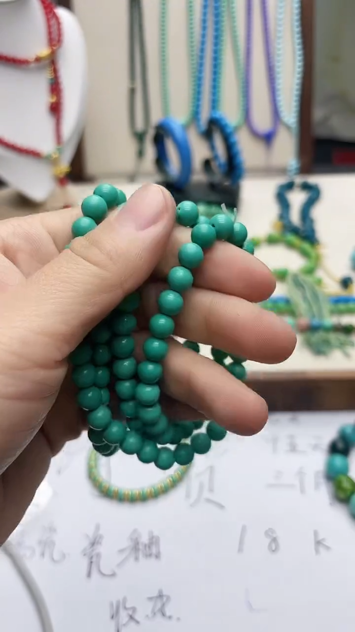 珍藏特色绿色高瓷