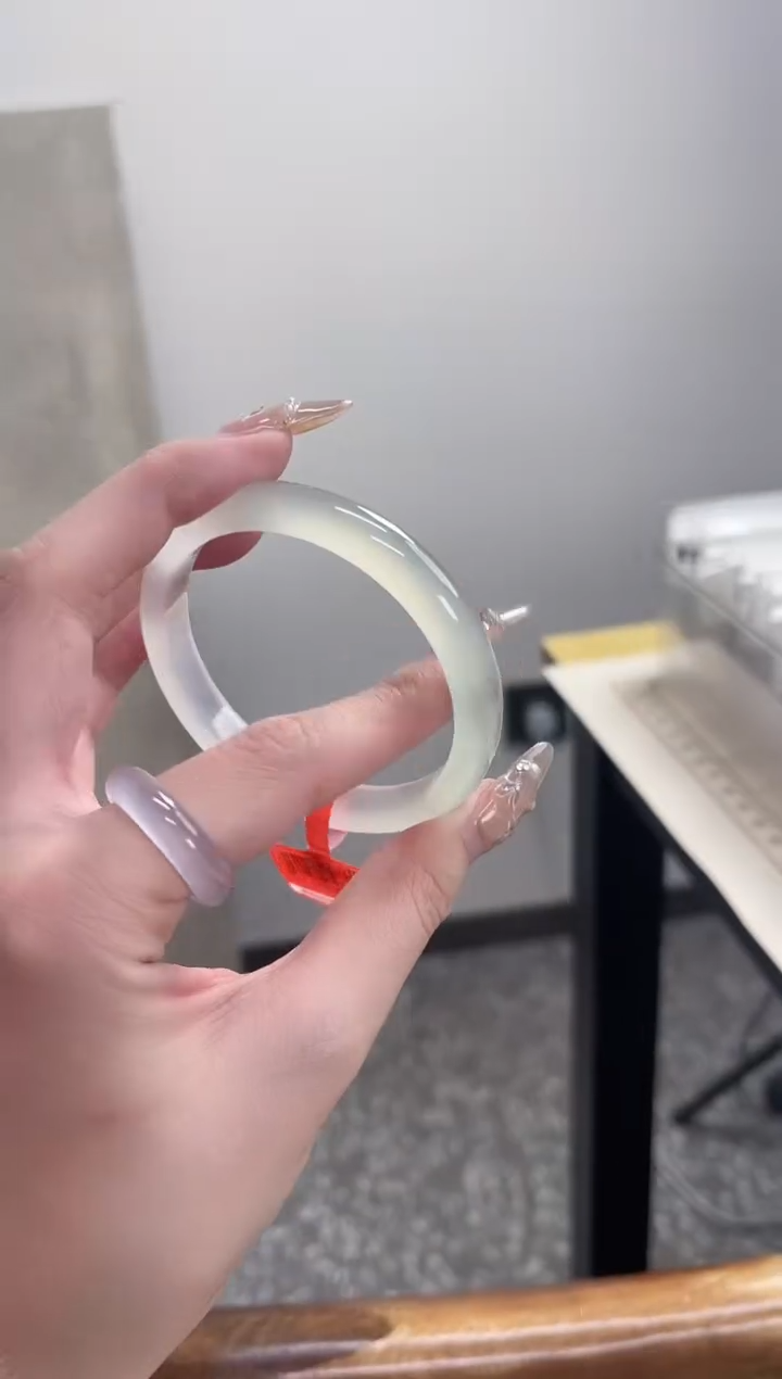 【闪购商品】玛瑙/玉髓手镯未镶嵌58圈 需要包容