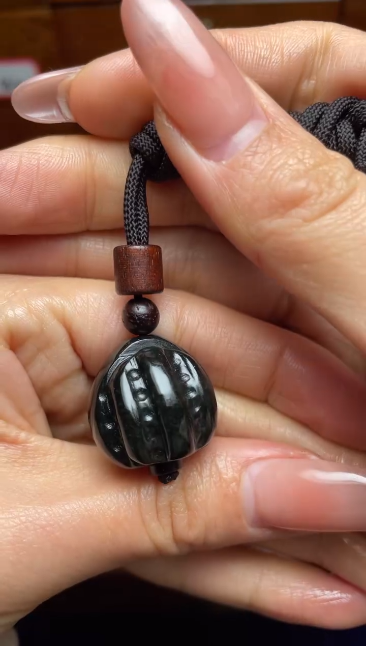 未镶嵌和田玉挂件陇****韵和田玉