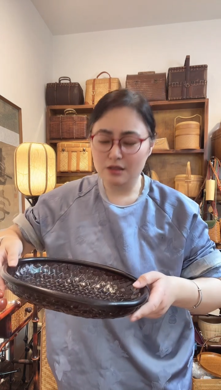 手工竹编复古蛋形收纳筐