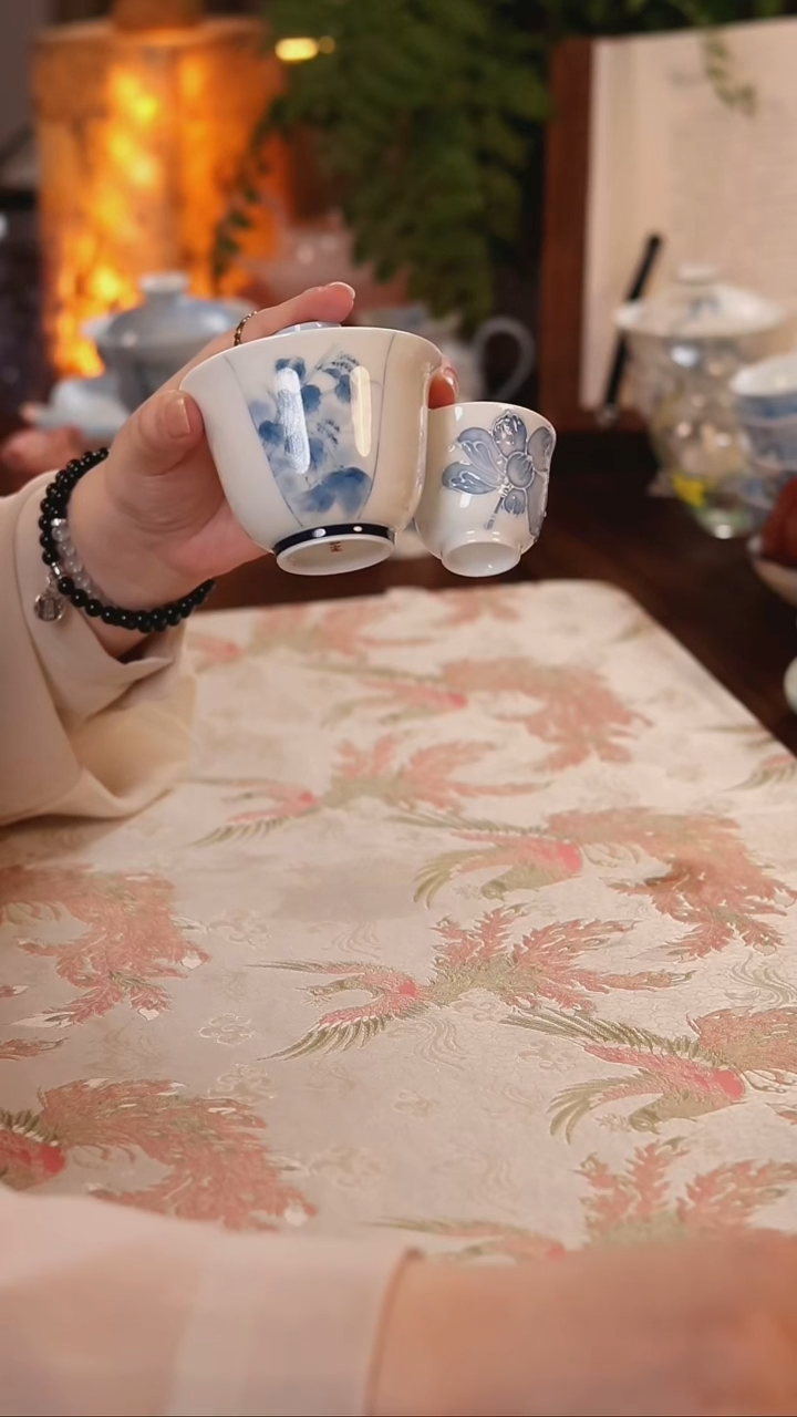 青花幽梦盖碗+杯哈哈哈