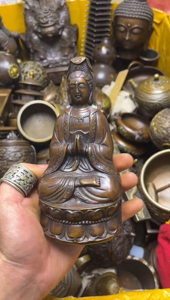 精美铜器，点击下单