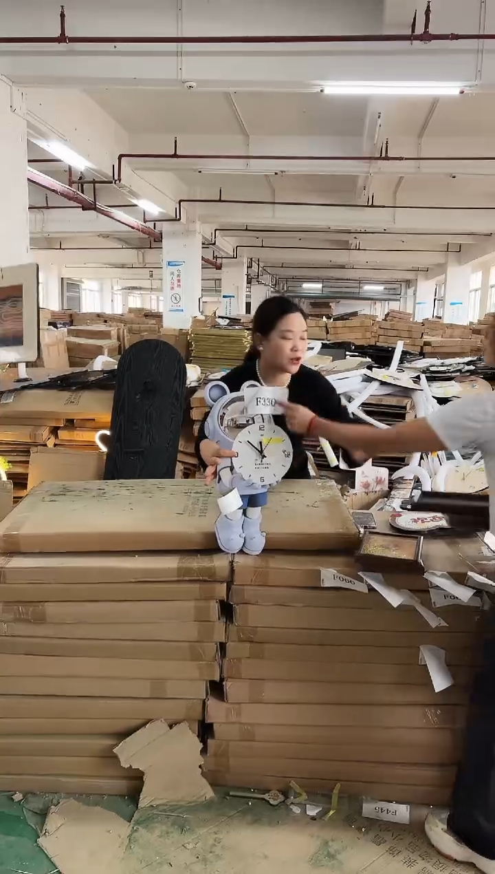 横款孤品果果微瑕闪购F330