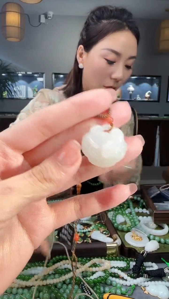 吊坠(不含链)未镶嵌和田玉1